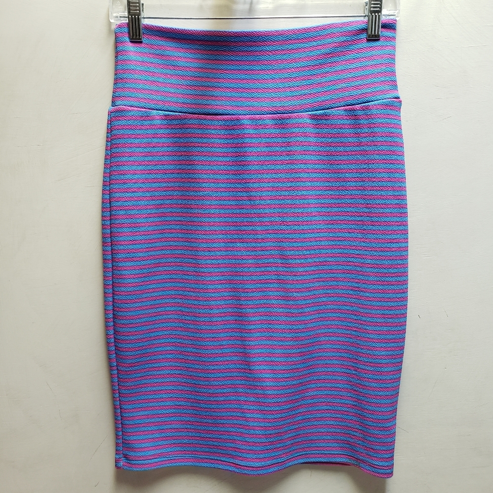 LuLaRoe Cassie blue/pink small stretchy for fitting pencil style skirt